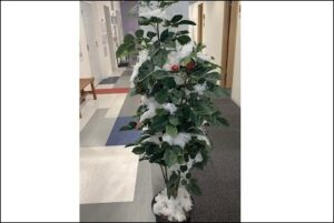 K Village名古屋校のクリスマスディスプレイの様子を写した写真